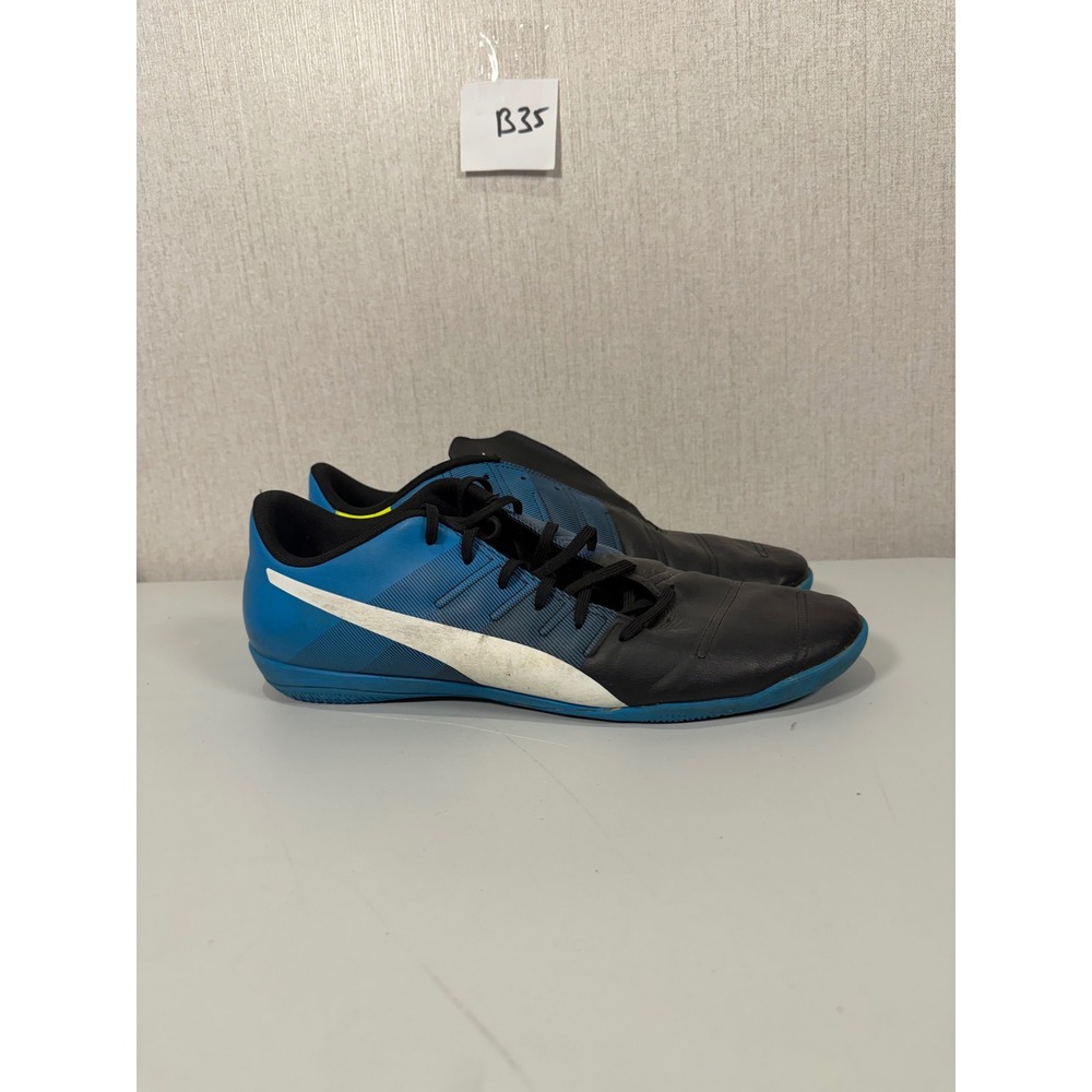 Puma evo power 4 men size 13 one lace is missing one side of shoes look picture